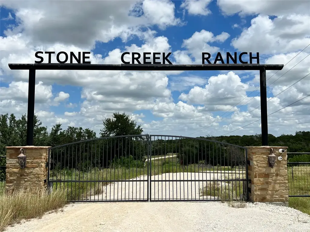 2452 Stone Creek Ranch Drive, Evant