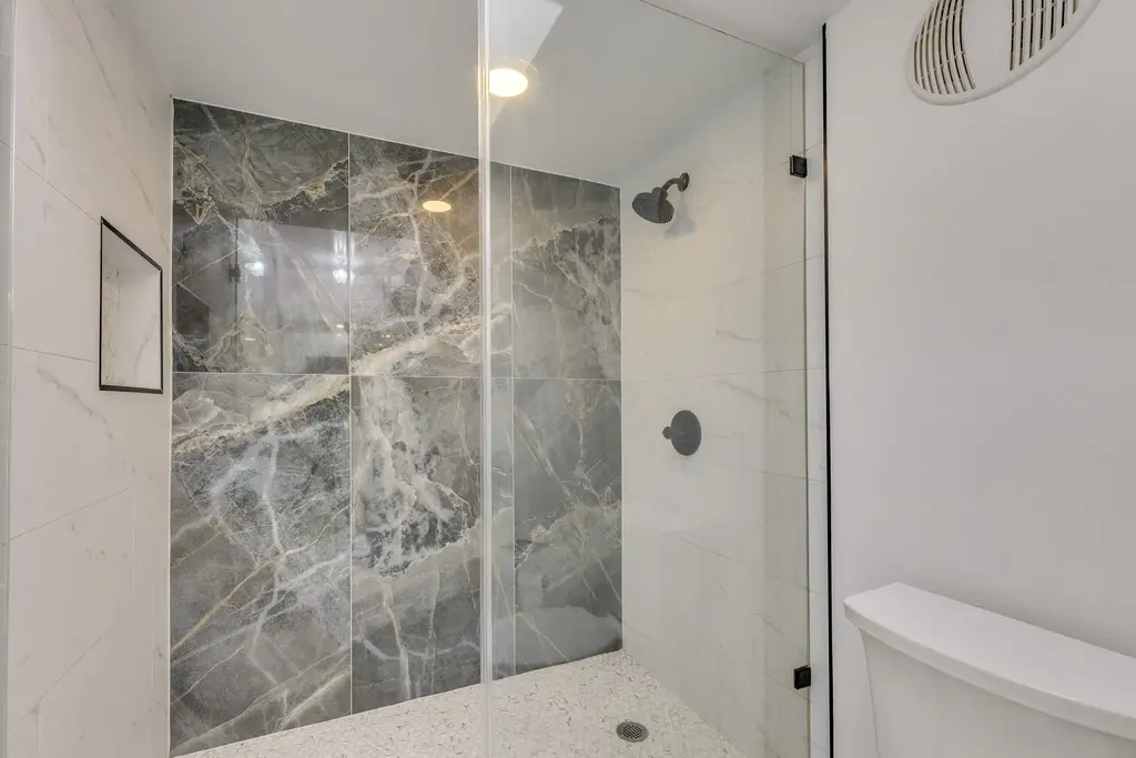 7701 Rialto Boulevard 1116, Austin
