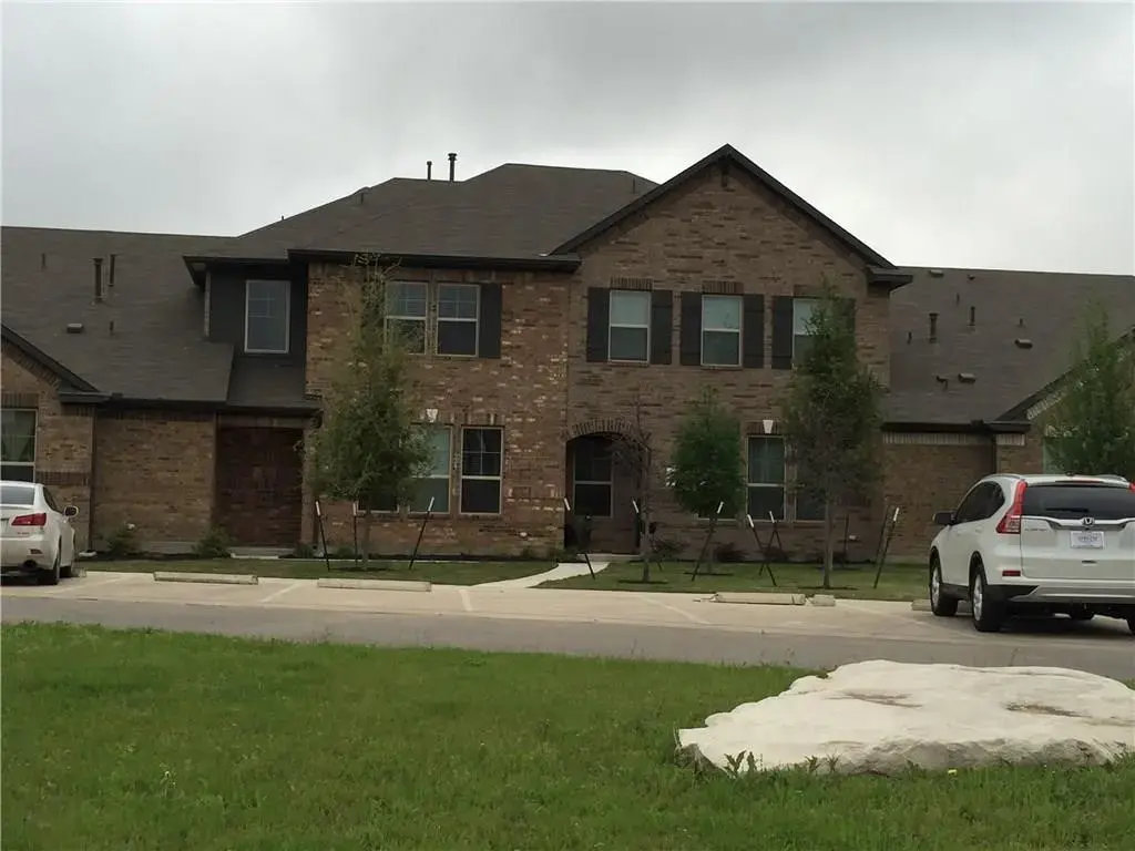 7220 Wyoming Springs Drive 1102, Round Rock