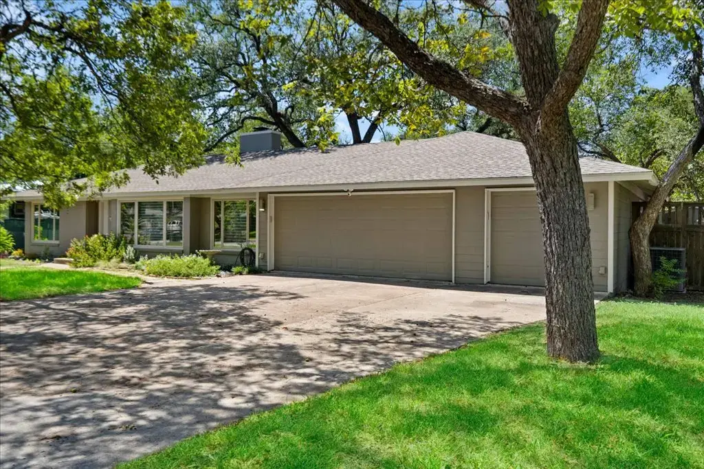 5904 Shoal Creek Boulevard, Austin