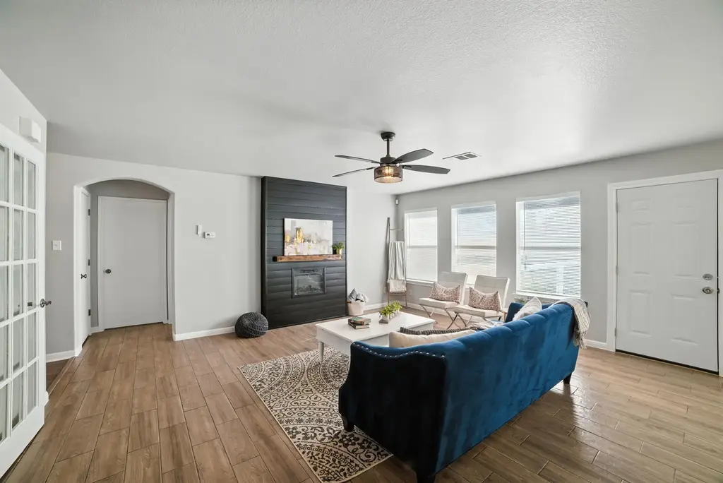 1107 Blewett Drive, Hutto