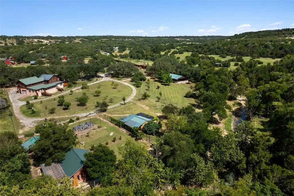 4032 Ranch Road 3232, Johnson City