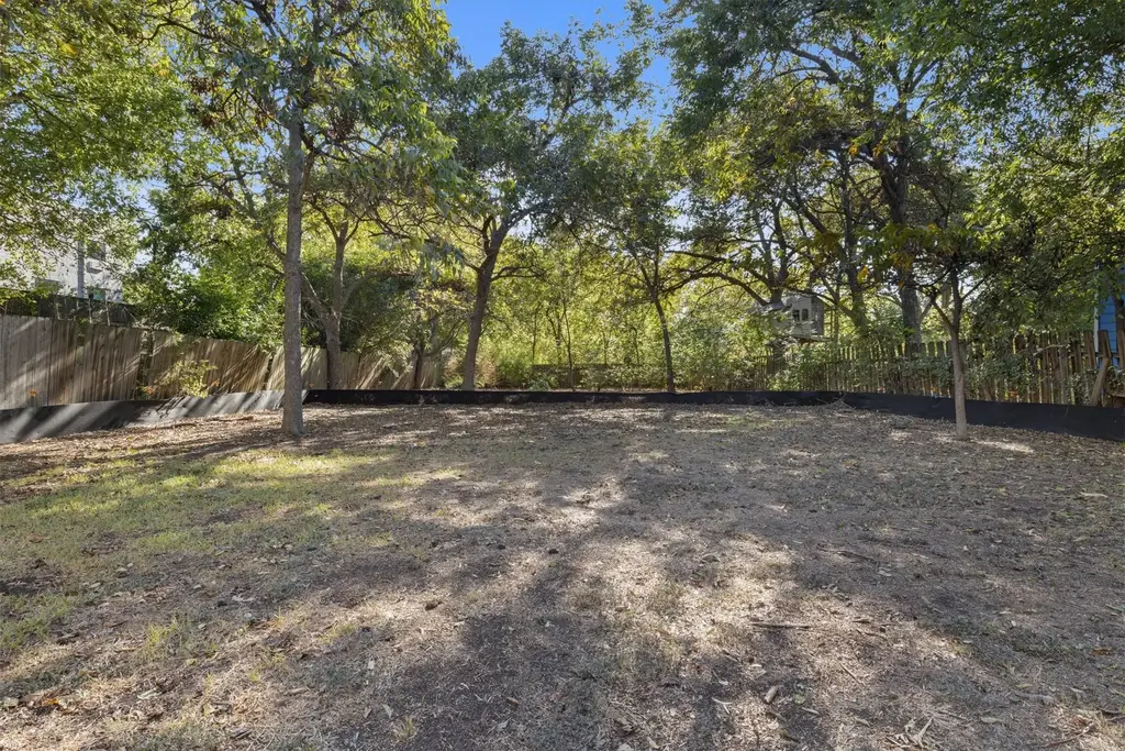 935 E 56th Street 2 & 3, Austin