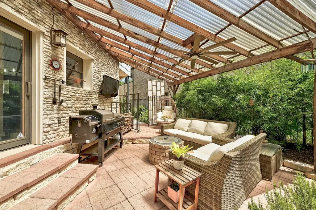 122 Acapulco Drive, Lakeway