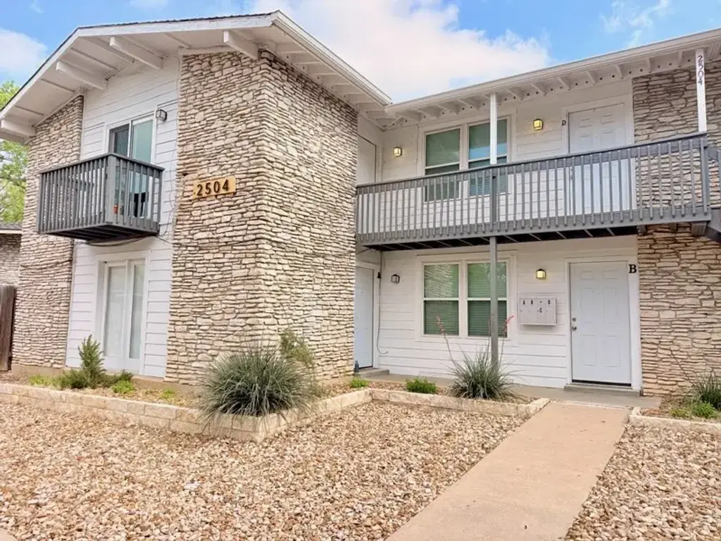 2504 Manor Circle A, Austin