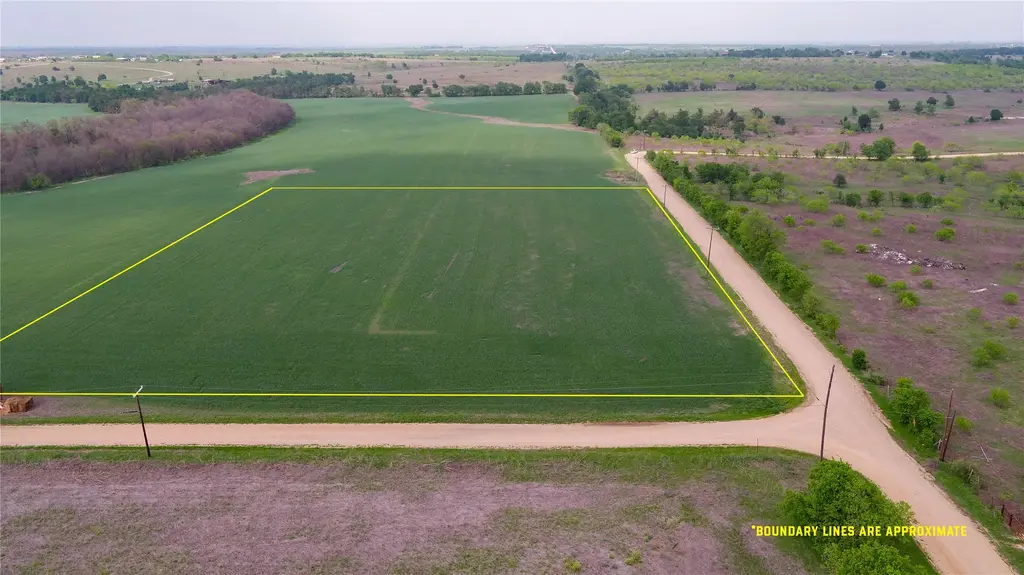 2396-d County Road 112, Buckholts