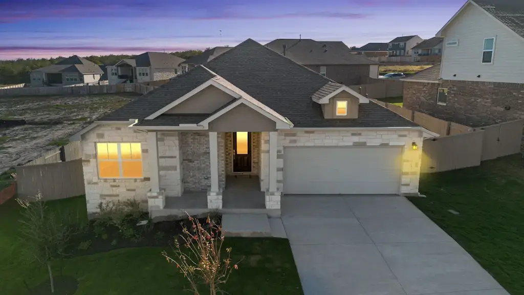 141 Big Pine Creek Lane, Bastrop