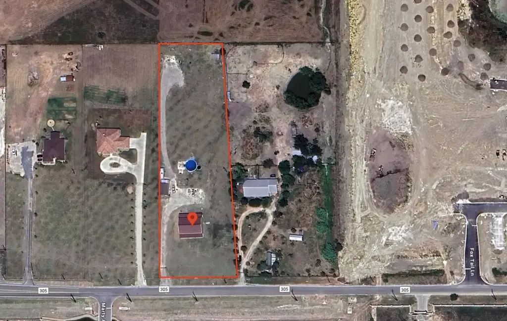 1316 County Road 305, Jarrell