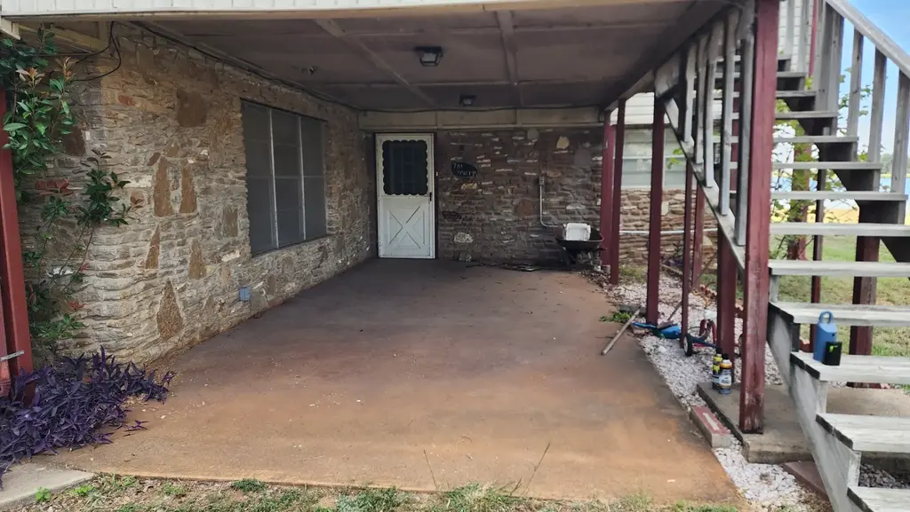 321 Bluebriar Lane, Buchanan Dam
