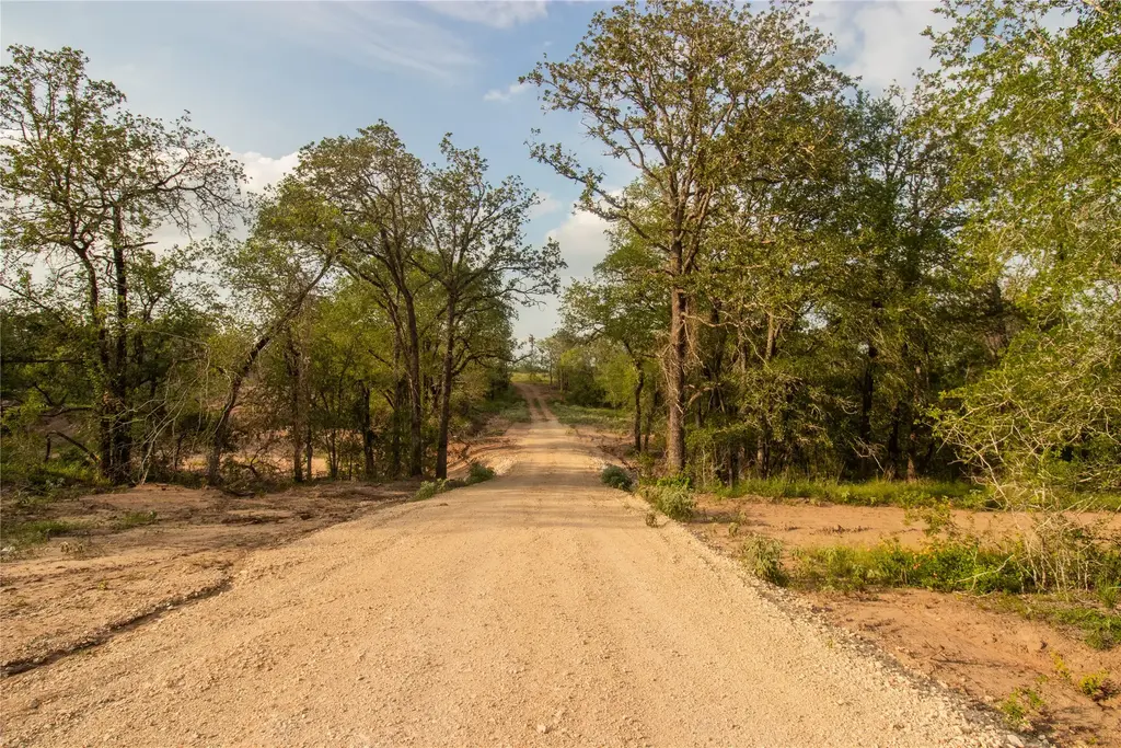 760 Dowdy Road, Seguin