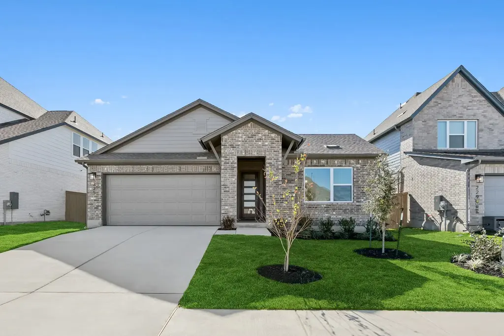 225 Coleto Trail, Bastrop