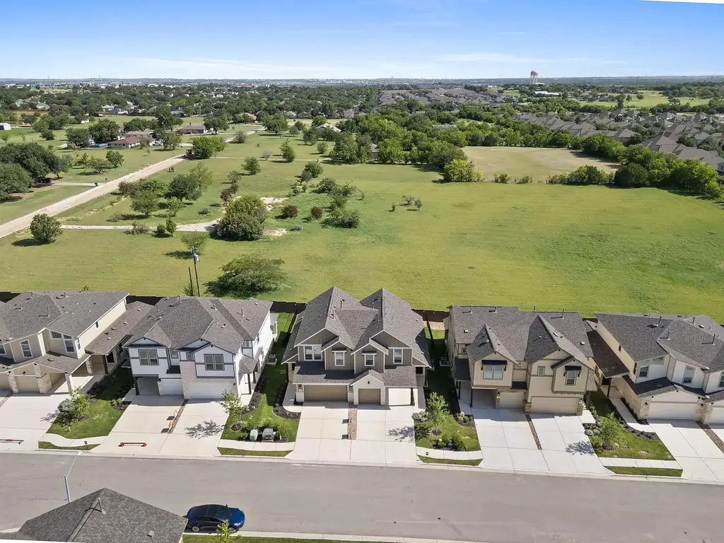 2206b Cornfield Drive, Pflugerville