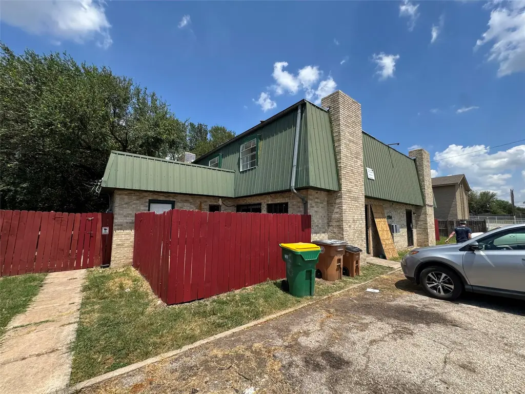 2904 Sweeney Lane, Austin