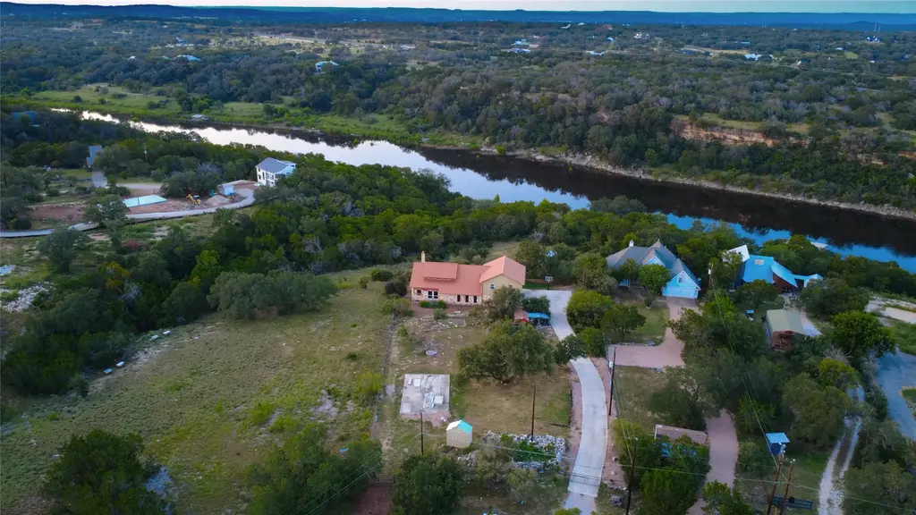 3633 Outback Trail, Spicewood