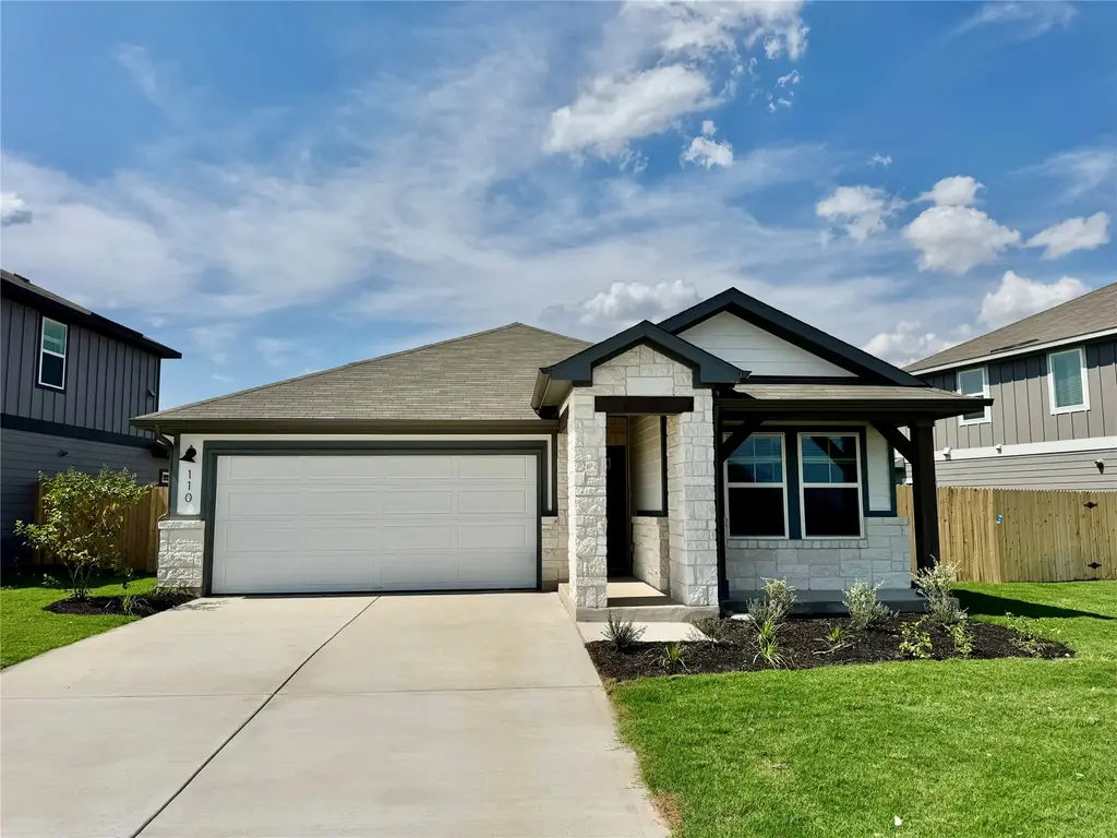 110 Osprey Chain, Cedar Creek