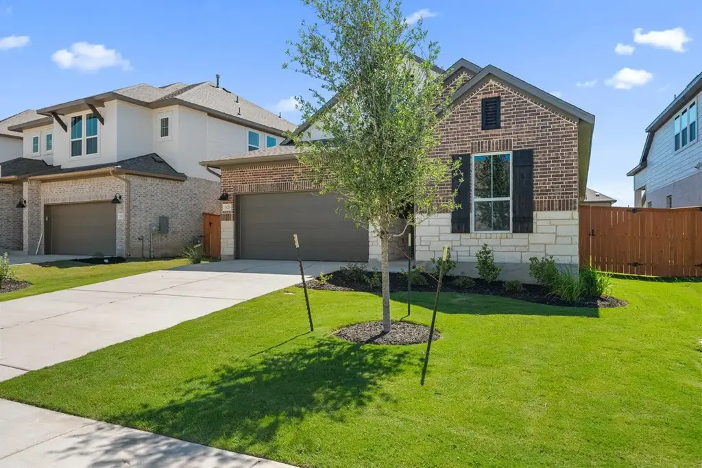 328 Lariat Loop, Liberty Hill
