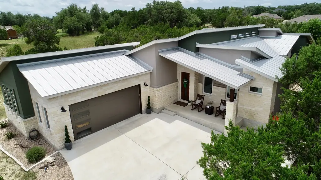 1108 Long Hollow, Canyon Lake
