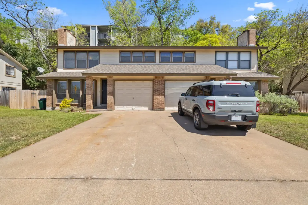 6525 Hart Lane, Austin