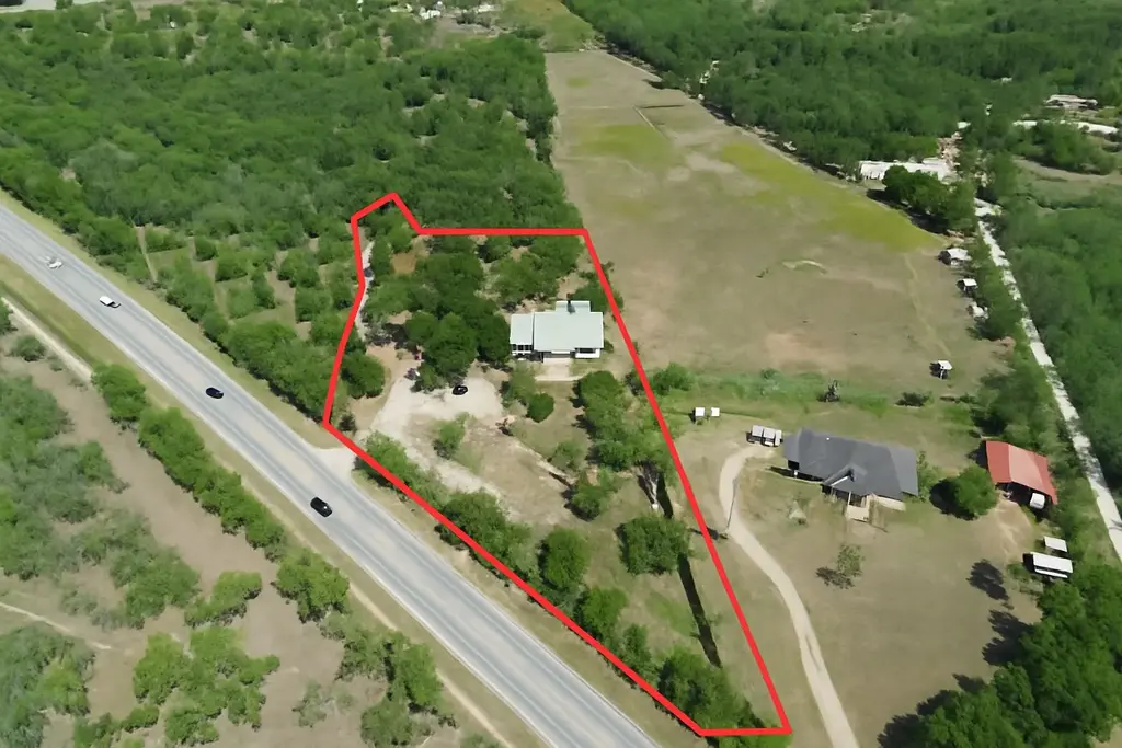 2777 Highway 21 W, Dale