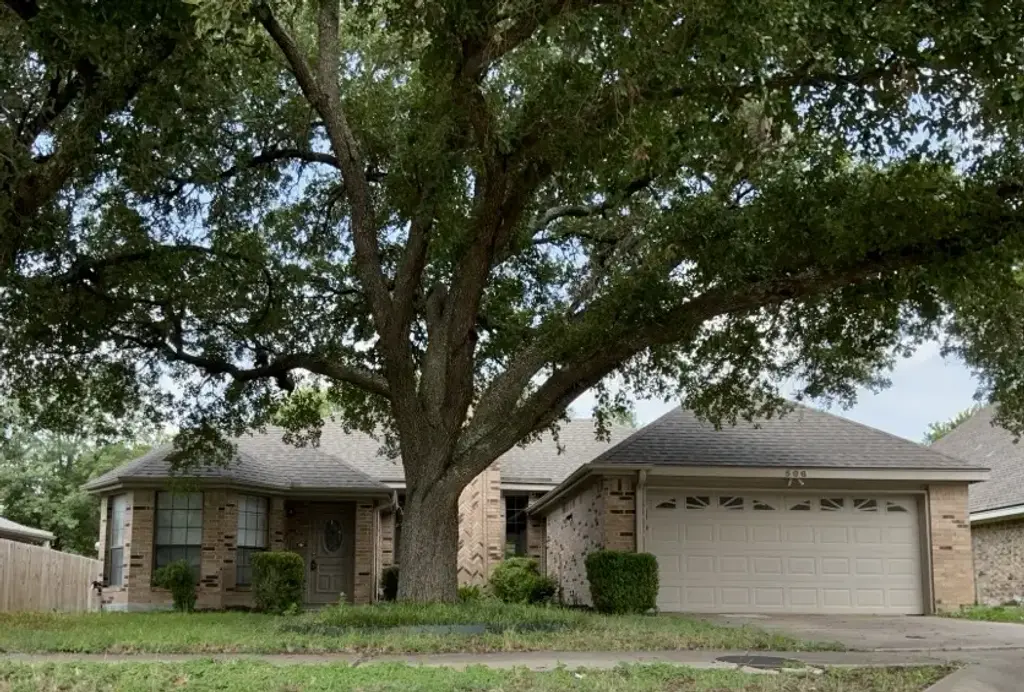 506 Meadow Creek Drive, Pflugerville