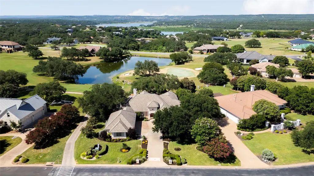 2112 Lauren Drive, Spicewood