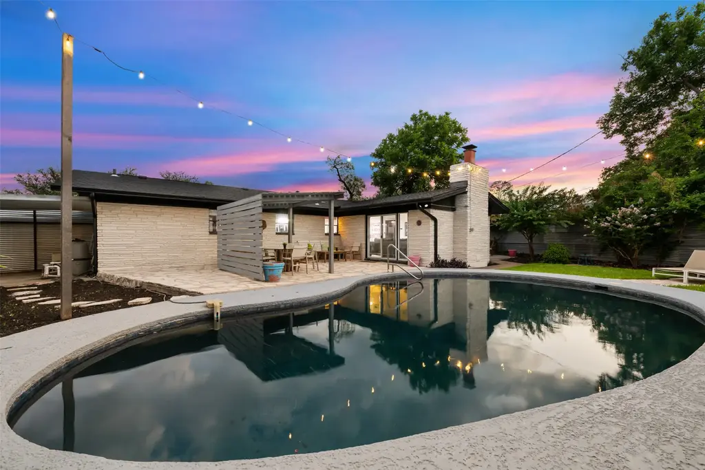 1806 Rogge Lane, Austin