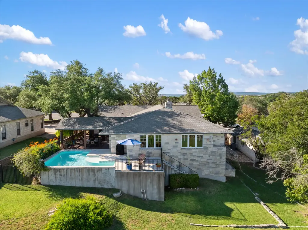 20403 Highland Lake Drive, Lago Vista