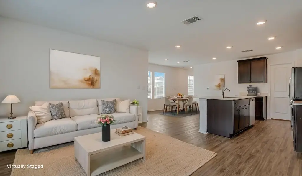 7212 Dancing Wind Lane, Del Valle