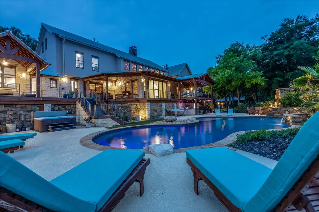 608 Innwood Drive, Georgetown