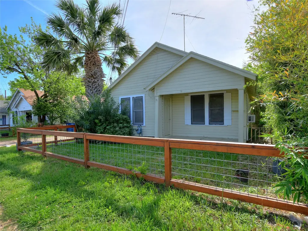 4305 Red River Street, Austin