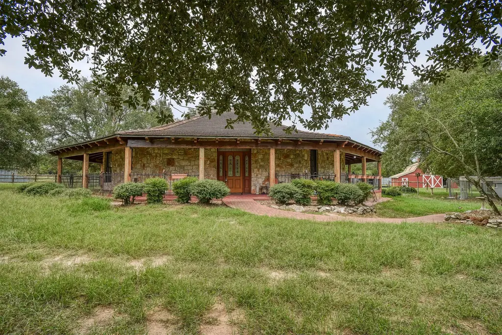 777 Cardinal Drive, Paige