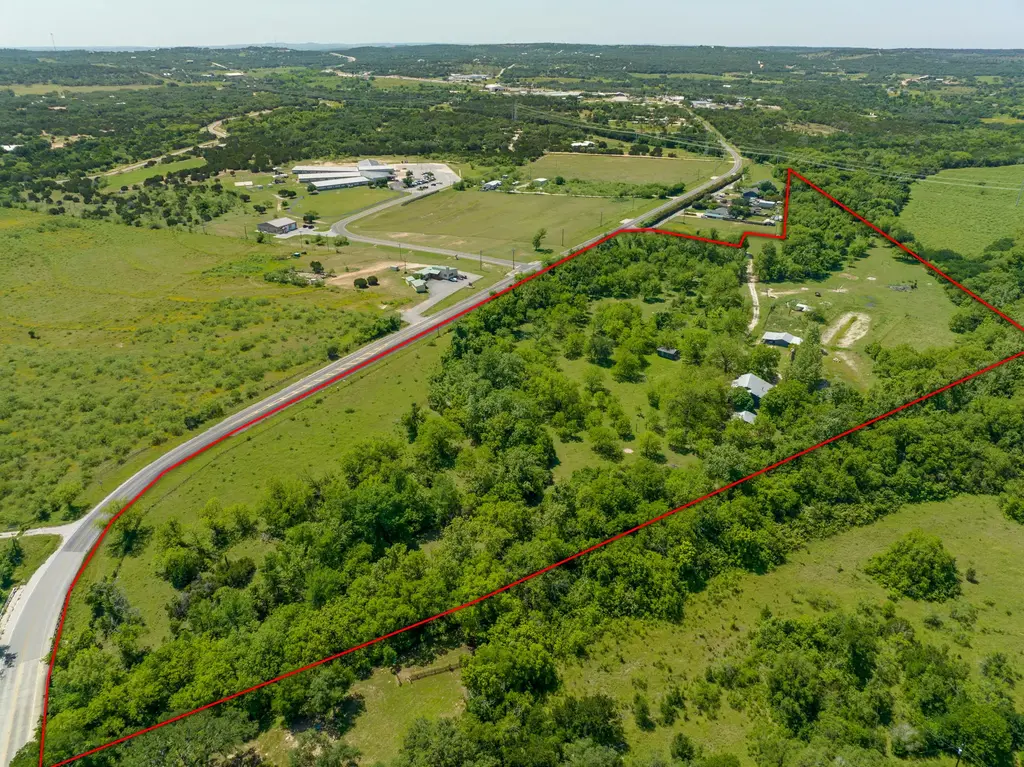 800 Spur 191, Spicewood