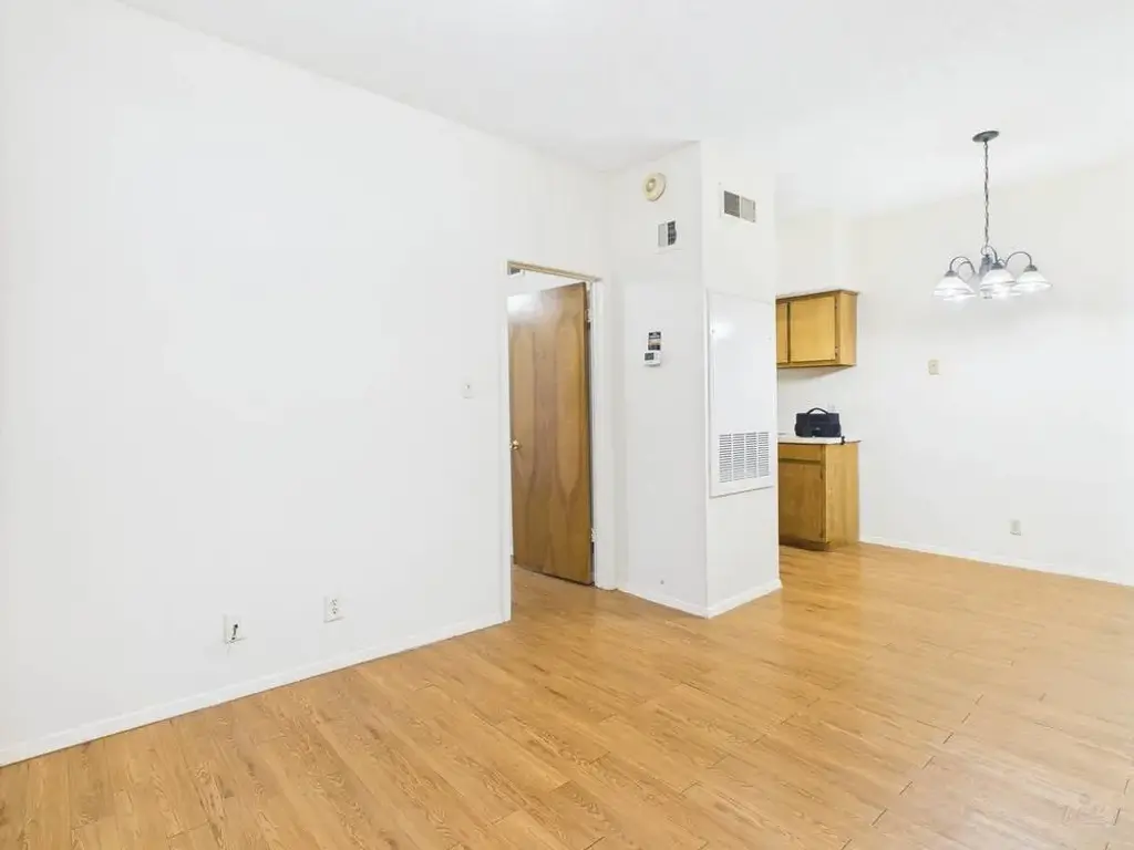 3316 Guadalupe Street 210, Austin