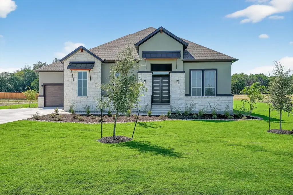 205 Three Rivers Road, Florence