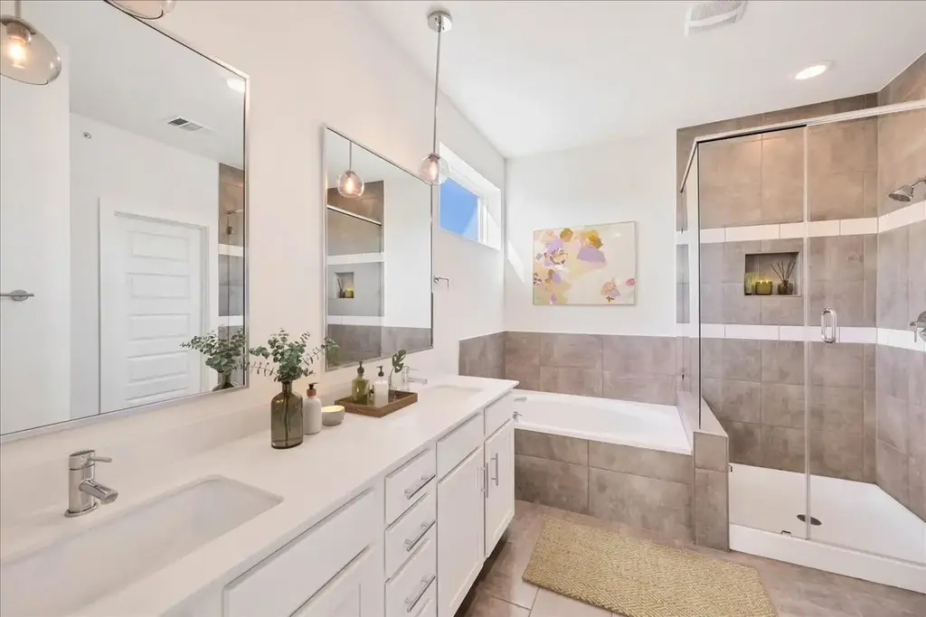 8922 Menchaca Road 906, Austin