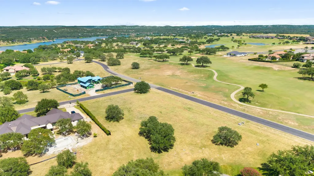 25801 Cliff Cove, Spicewood