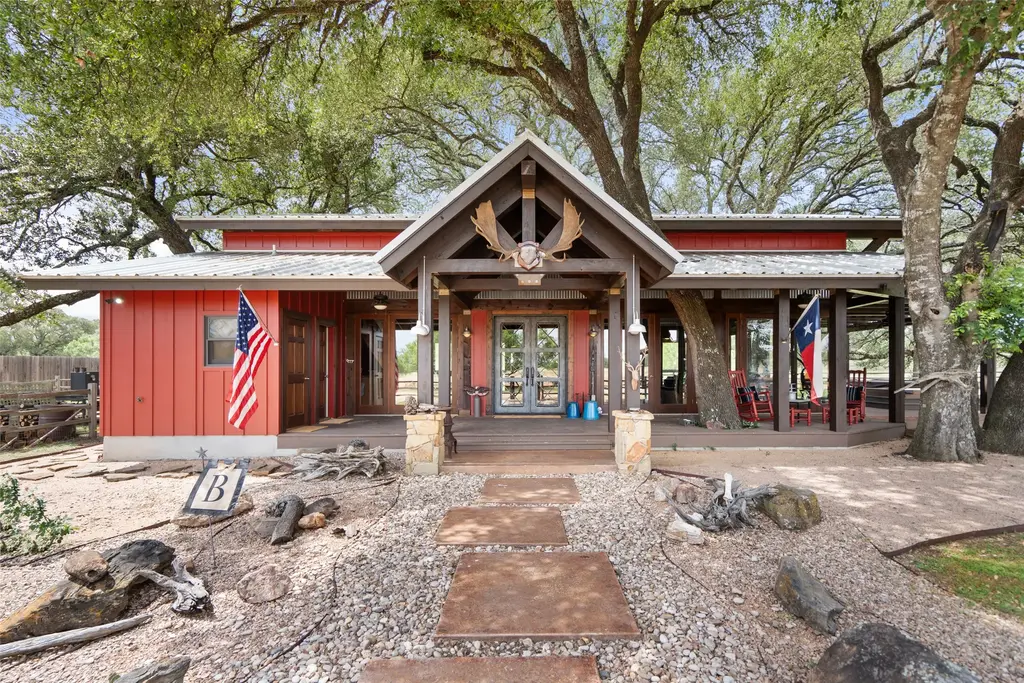 24434 E Highway 71, Horseshoe Bay