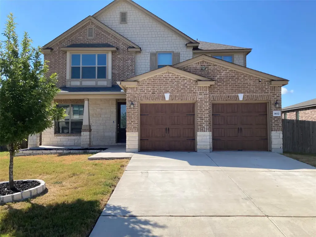 1612 Foxglove Drive, Lockhart