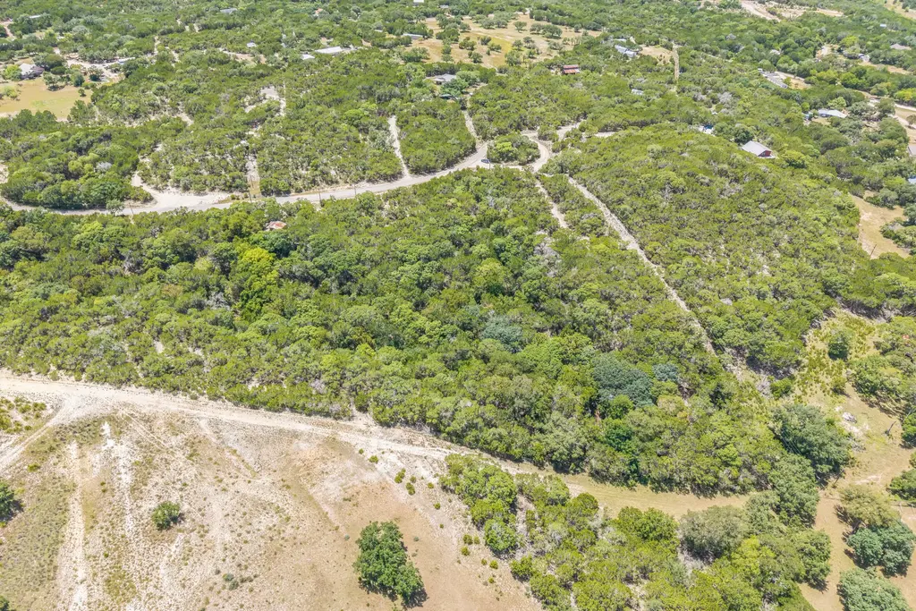 Live Oak Place, Pipe Creek