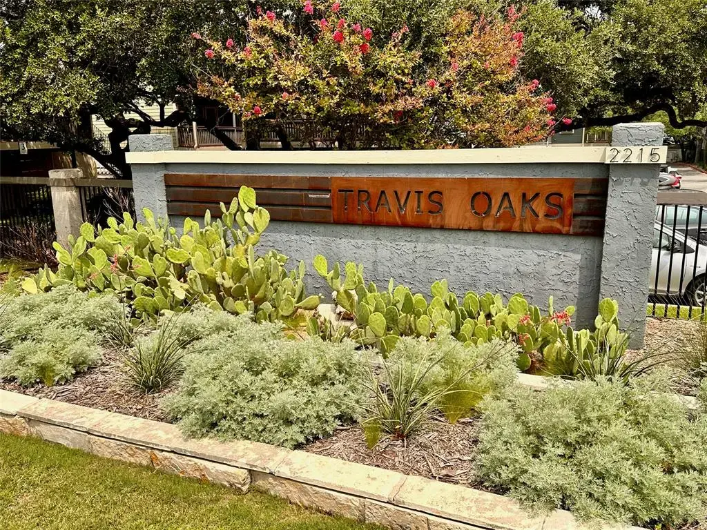 2215 Post Road 1010, Austin