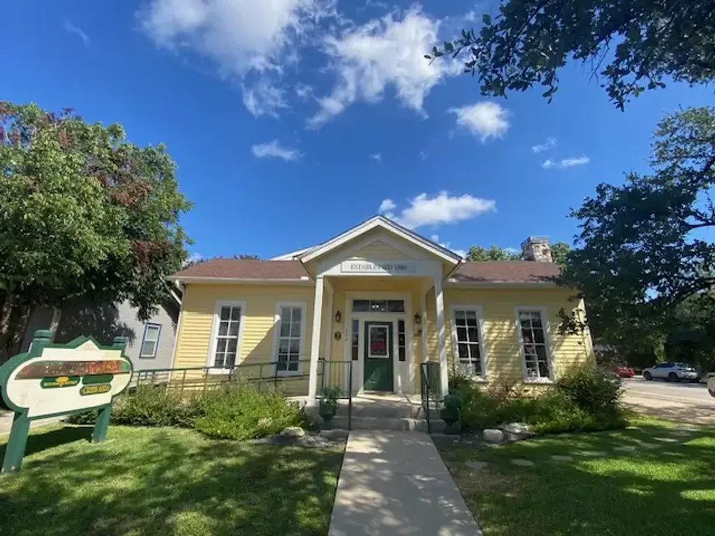 302 W Main Street 101, Round Rock