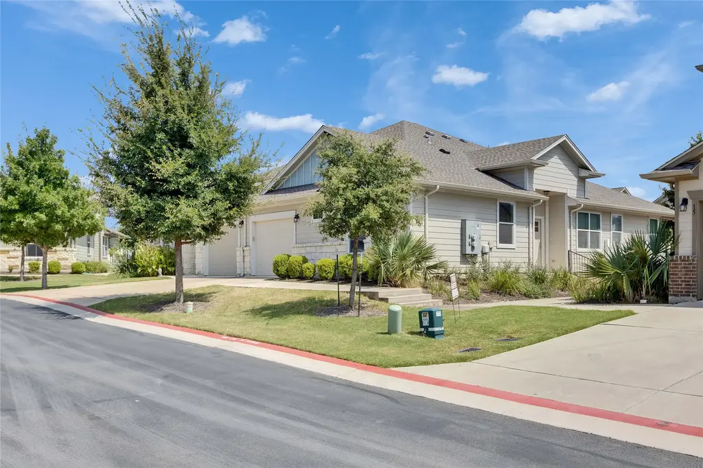 1701 Logan Drive 12, Round Rock