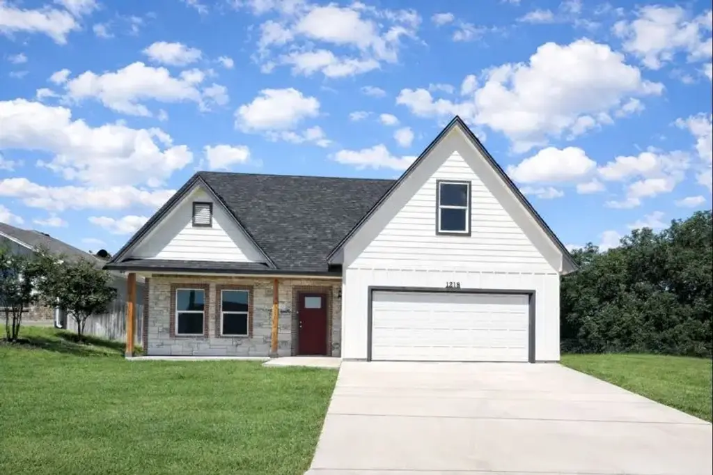 1218 Stone Valley Drive, Lampasas