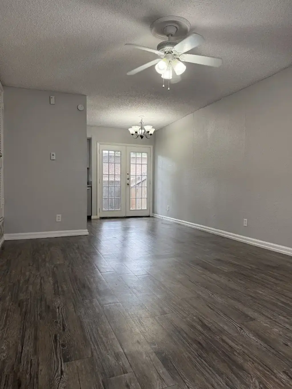 2005 Glen Allen Street 102, Austin