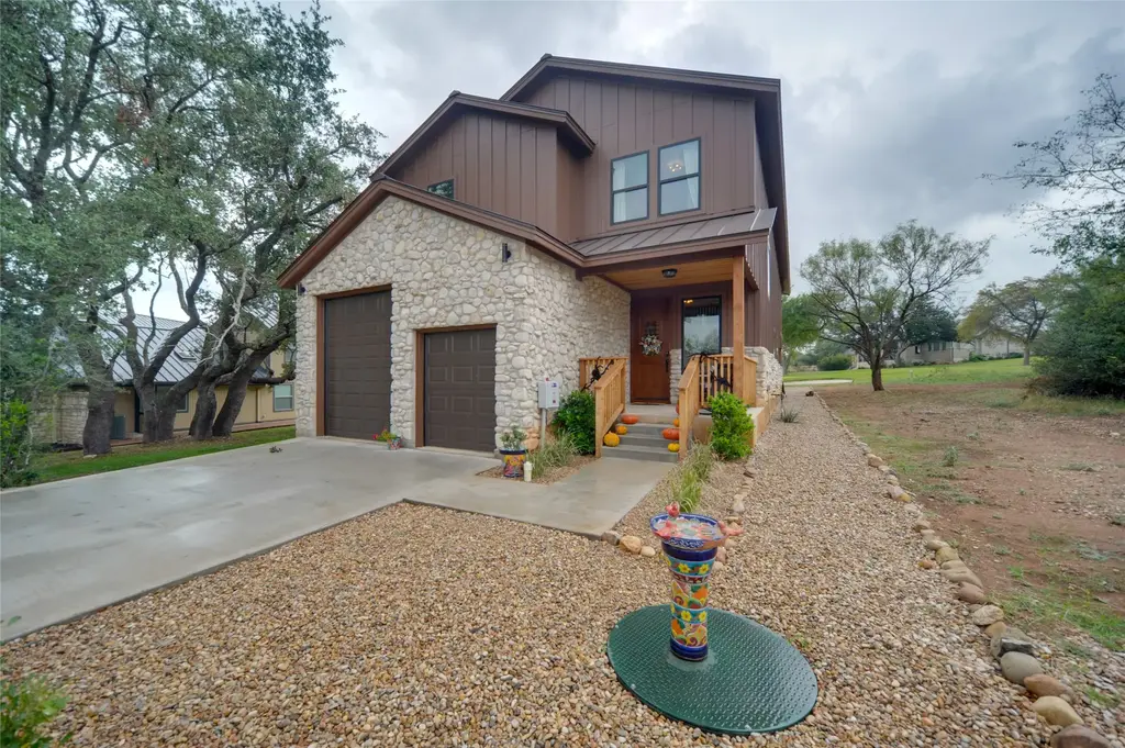 1224 Sun Ray, Horseshoe Bay