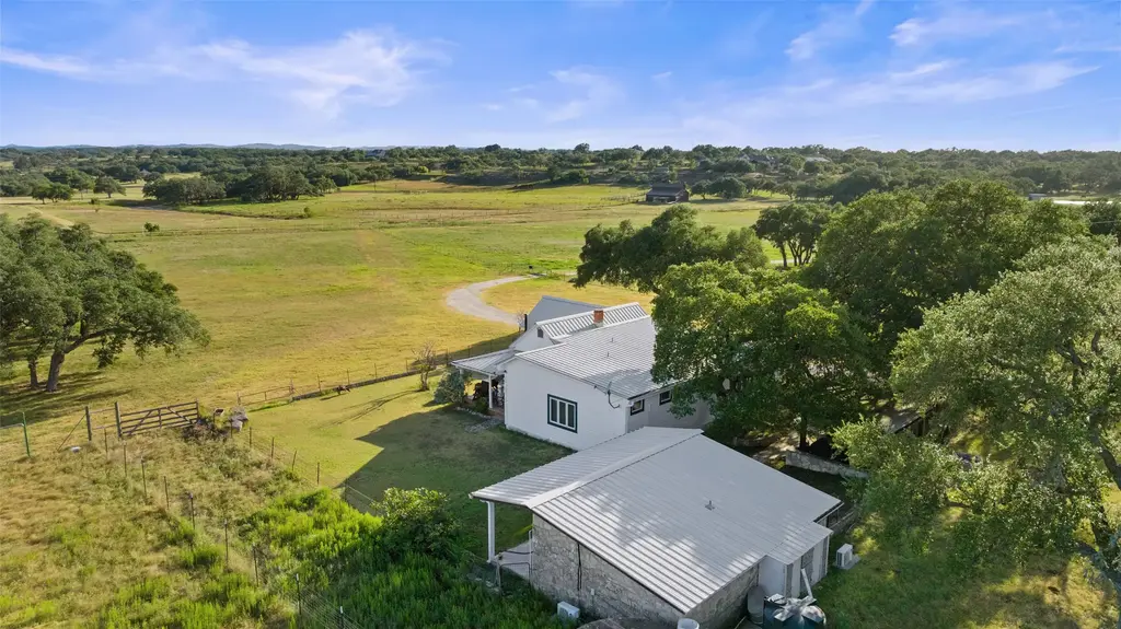 3758 N Us Hwy 281, Blanco