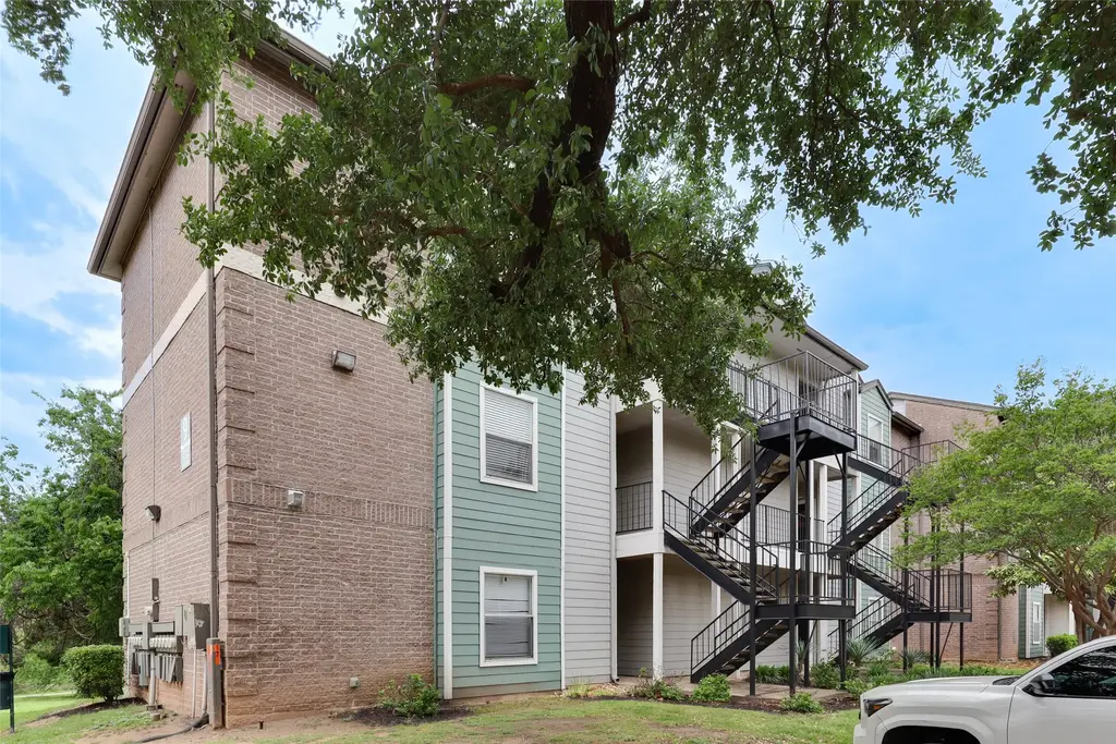 12166 Metric Boulevard 279, Austin