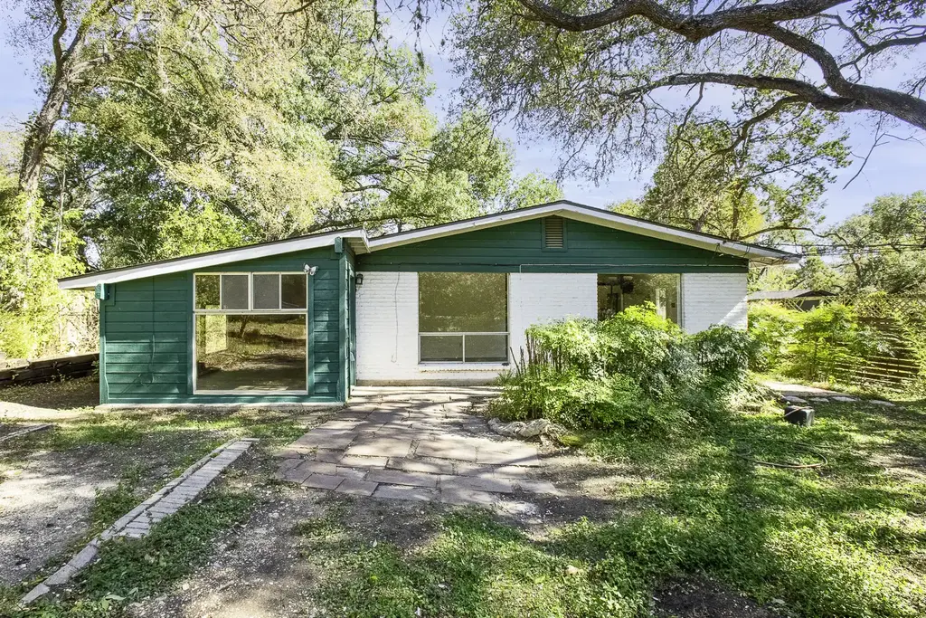 7607 Forest Wood Road, Austin