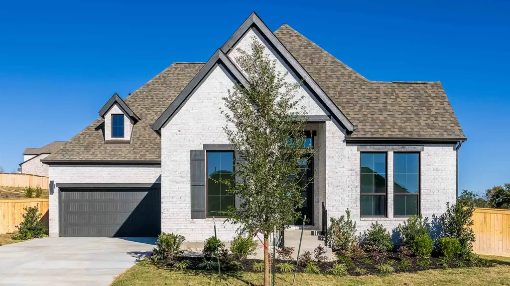 503 Watershield Cove, Georgetown