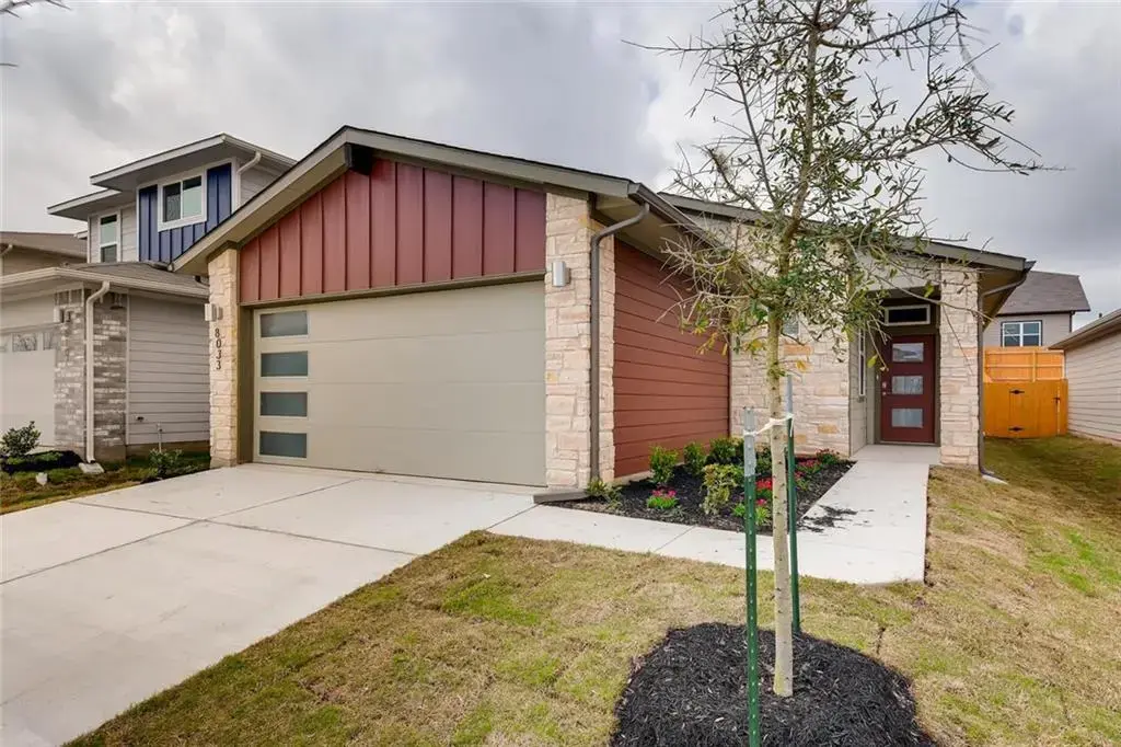 8033 Linnie Lane, Austin